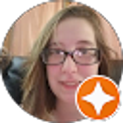 Profile photo of Carrie Hill