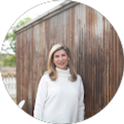 Profile photo of meg geisewite