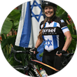 Profile photo of Rebecca Evans