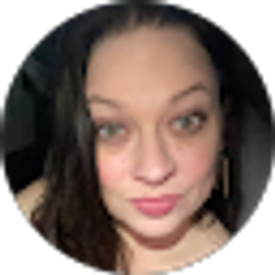 Profile photo of Carrie Graetz