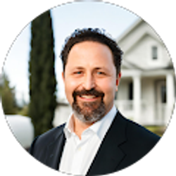 Profile photo of Joe Farro