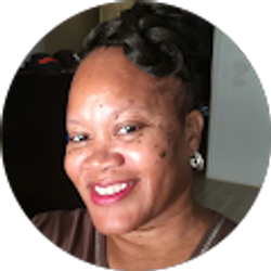Profile photo of Linda Thomas
