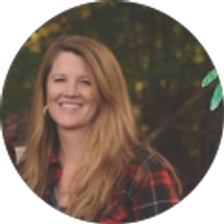 Profile photo of Amanda Dillon