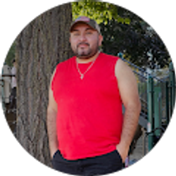 Profile photo of Darwin Morales