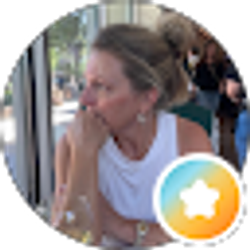 Profile photo of Deanna Reynolds