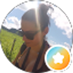 Profile photo of Mo Ni