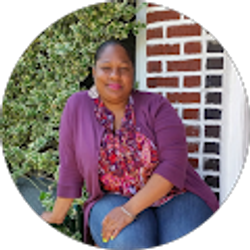 Profile photo of Courtnay Creer