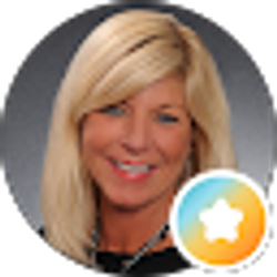 Profile photo of Paige Hellmann