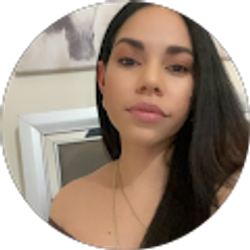 Profile photo of Ariela Pimentel