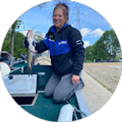 Profile photo of DeAnn Loomis