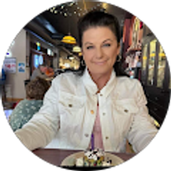 Profile photo of Sherri Braun