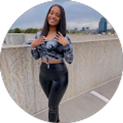 Profile photo of Rachelle Brown