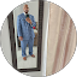 Profile photo of Vondraigo Richard