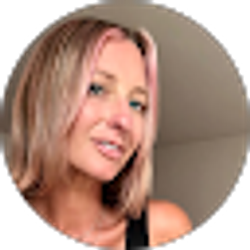Profile photo of Mindy D.