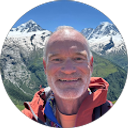 Profile photo of Justin Peach