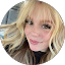 Profile photo of Hailey Hogge
