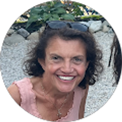 Profile photo of Jes Murphy