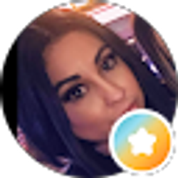 Profile photo of Danielle Henderson