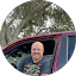 Profile photo of Manny Santo