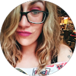 Profile photo of Richelle Greenrose