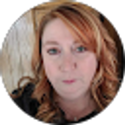 Profile photo of Stephanie Annis