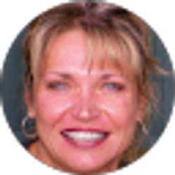 Profile photo of Lorrie Nagata