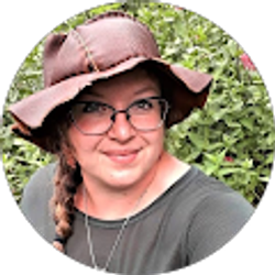 Profile photo of Lindsey Harrison