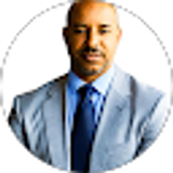 Profile photo of Christopher Avery