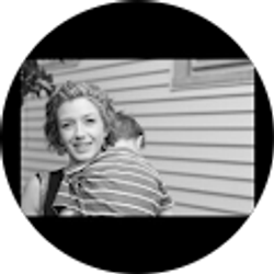 Profile photo of sarah mitchell