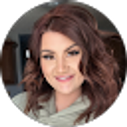 Profile photo of Tiffany Henry