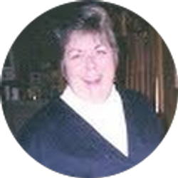 Profile photo of Julie McConahay