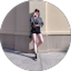Profile photo of Lana Hull