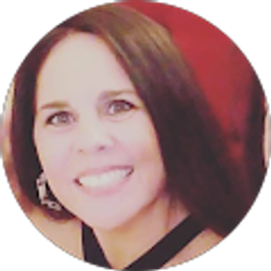 Profile photo of Danielle Manale