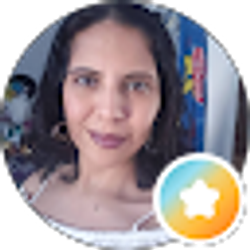 Profile photo of Isa Valladares