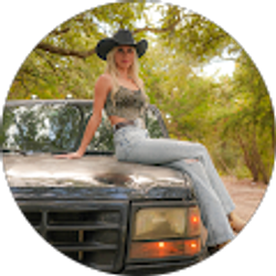 Profile photo of Chantel Kosmalske