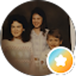 Profile photo of Lisa Thomas