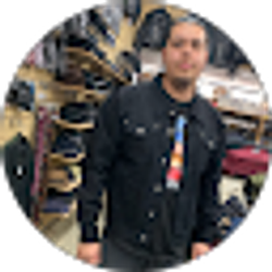 Profile photo of Eli Alien