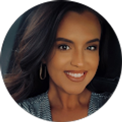 Profile photo of Tia Sane