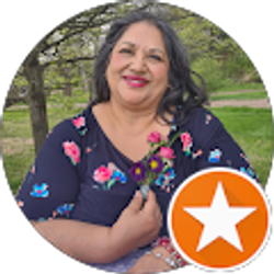 Profile photo of Carol Flores