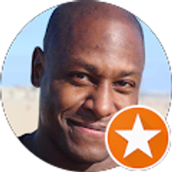 Profile photo of Stefan Comvalius