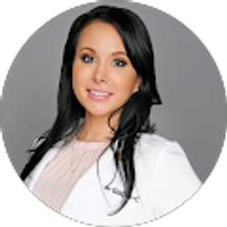 Profile photo of Jennifer Gold