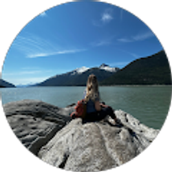 Profile photo of Linzi Garden