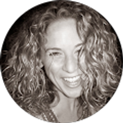 Profile photo of Deidre Sullens