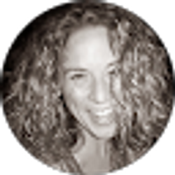 Profile photo of Deidre Sullens