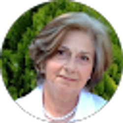 Profile photo of Stephanie McClain