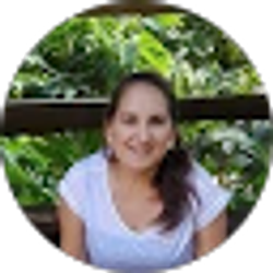 Profile photo of Lucia Silva