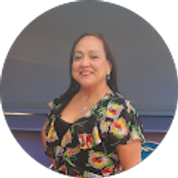 Profile photo of Leonor Cheek