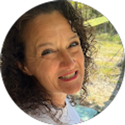 Profile photo of Angie Mccook