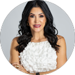 Profile photo of Gislaine