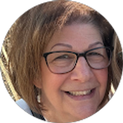 Profile photo of Debbie Becker